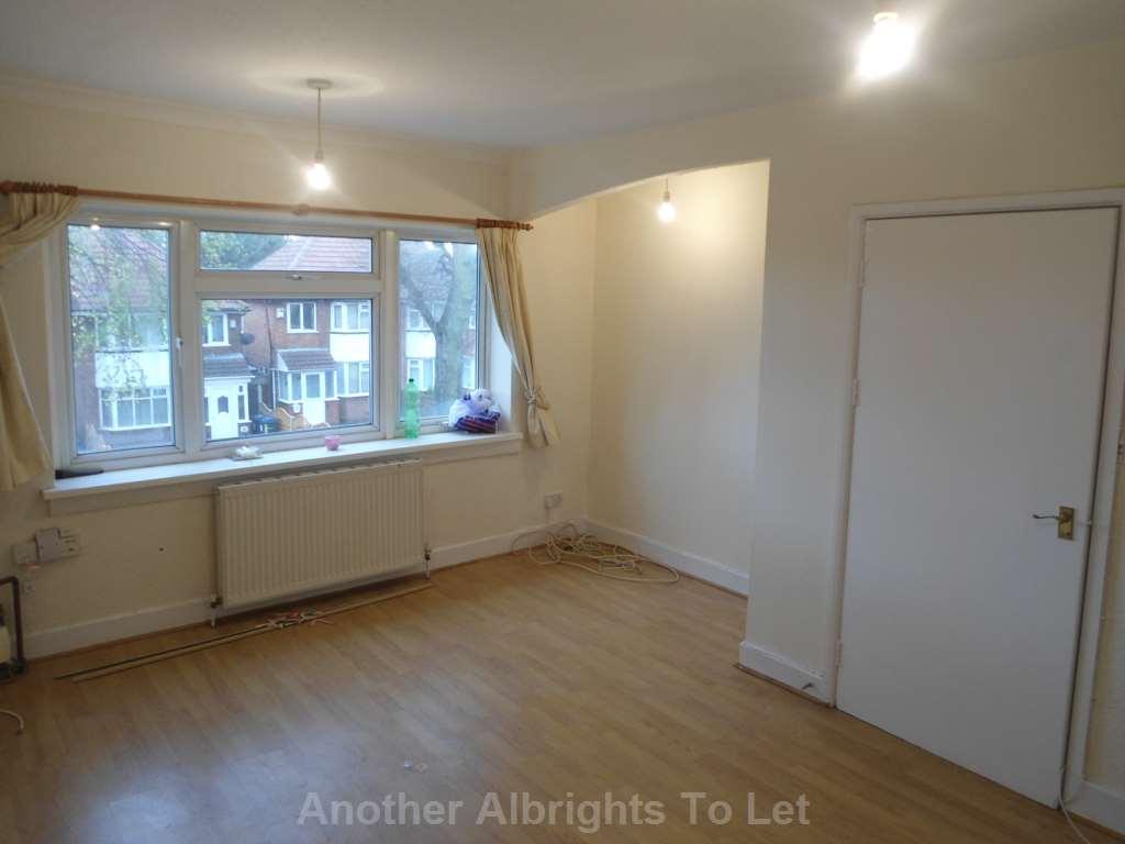Bilton Grange Road, Yardley 3 bed flat £575 pcm (£133 pw)