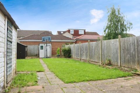 3 bedroom semi-detached house to rent, Thames Road Estate