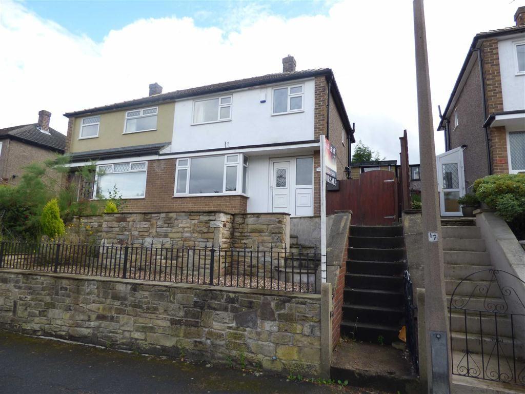 Warrenside, Deighton, Huddersfield, HD2 3 bed semidetached house £90,000