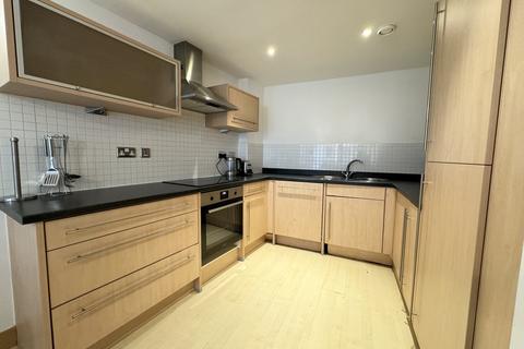 2 bedroom apartment to rent, Blue, Granary Wharf