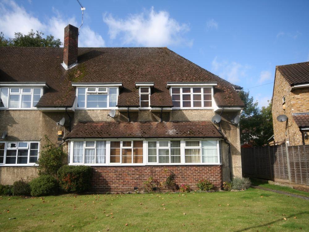 Heatherden House, 124 Pinewood Green, Iver Heath, Buckinghamshire 1 bed