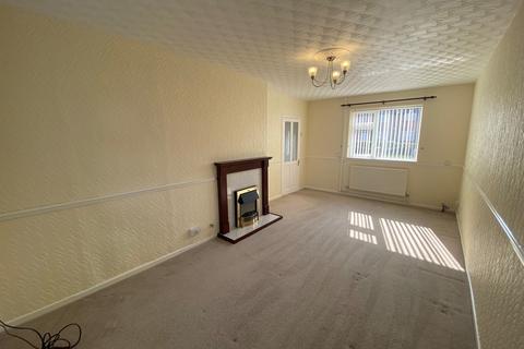 2 bedroom semi-detached house to rent, Bramhall Road, Wistaston