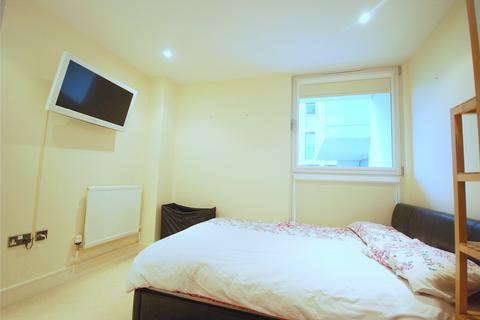 1 bedroom flat to rent, Denison House, 20 Lanterns Way, London