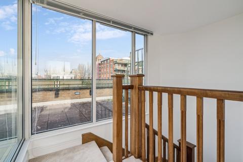 4 bedroom terraced house to rent, St. Edmund's Square, Barnes, London