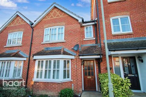 undefined, White Willow Close, Ashford