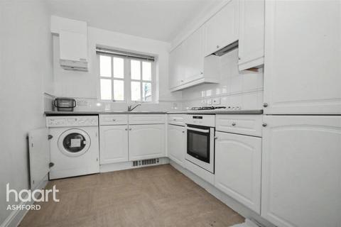 undefined, White Willow Close, Ashford