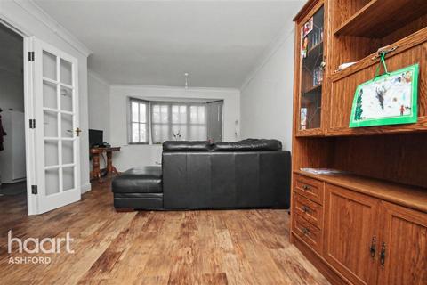 undefined, White Willow Close, Ashford