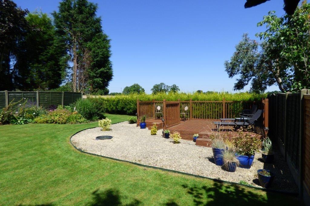 Craythorne Road, Stretton 4 bed detached house £465,000