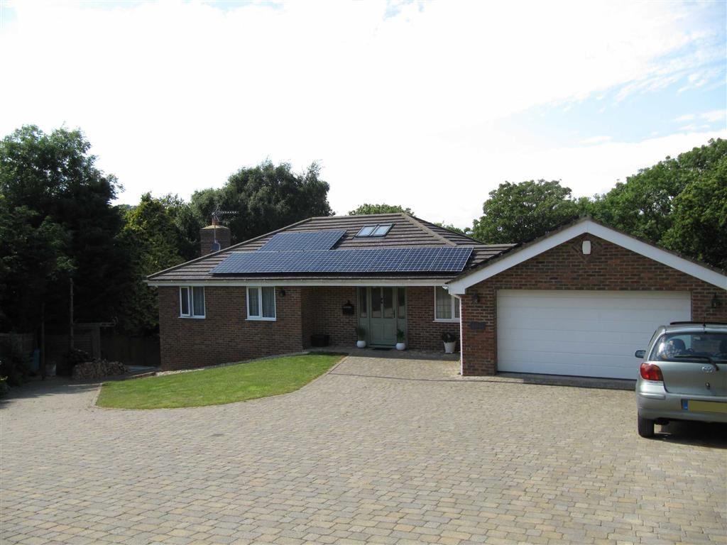 Broadway, Fairlight, East Sussex 4 bed detached house £595,000