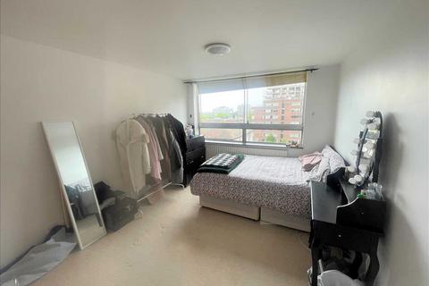 2 bedroom apartment to rent, Sussex Court, Eaton road, Brighton