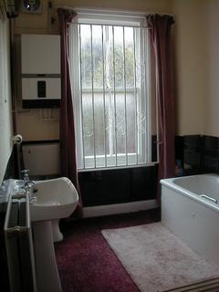 4 bedroom house to rent, 19 Royal Park Avenue Hyde Park Leeds West Yorkshire