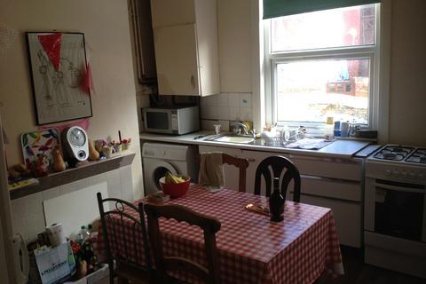 undefined, 14 Spring Grove Walk Hyde Park Leeds  West Yorkshire