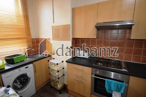 26 Royal Park Grove Hyde Park Leeds West Yorkshire