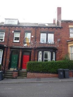 4 bedroom house to rent, 45 Hanover Square - First Floor University Area Leeds