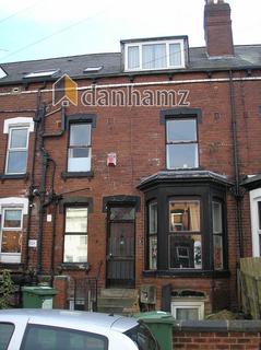 3 bedroom house to rent, 34 Royal Park Avenue Hyde Park  Leeds West Yorkshire