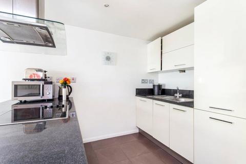2 bedroom flat to rent, Westminster Bridge Road, London