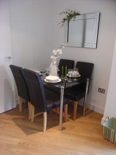 2 bedroom apartment to rent, Echo Central Two, Cross Green Lane