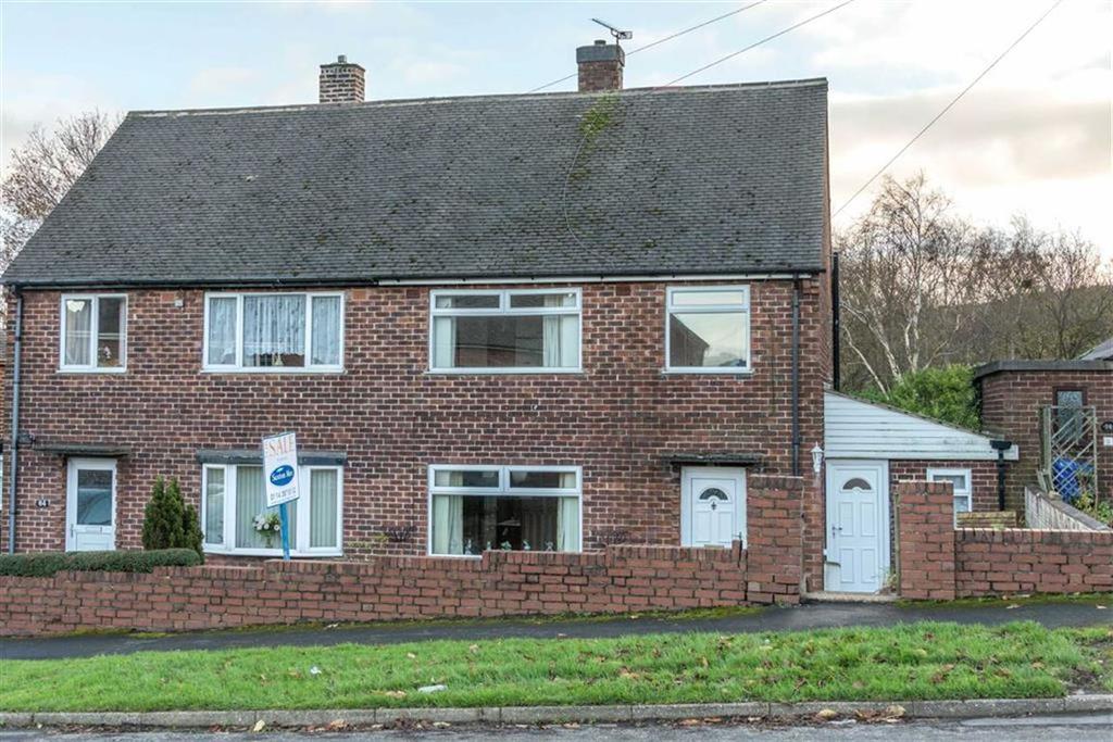Fox Glen Road, Sheffield 3 bed semidetached house £90,000