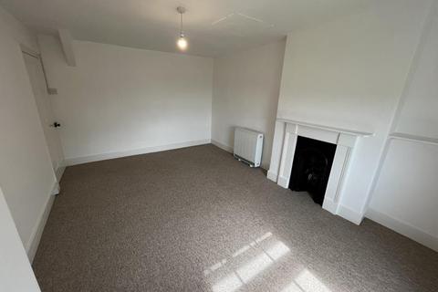 3 bedroom terraced house to rent, Lookout Cottages, Ashford