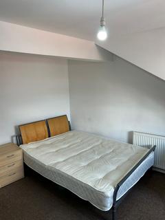 1 bedroom house to rent, Room 3, 35 Harold Walk Hyde Park Leeds West Yorkshire