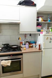 3 bedroom house to rent, 64 Kelso Gardens University Area Leeds