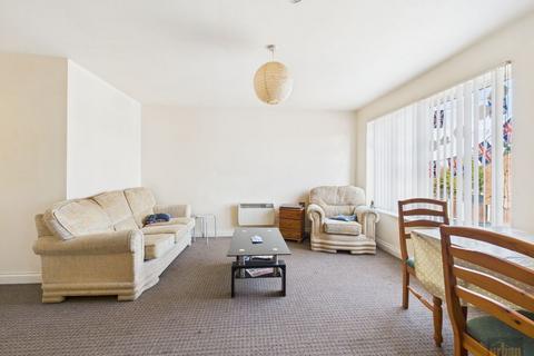 2 bedroom apartment for sale, Berwick Street
