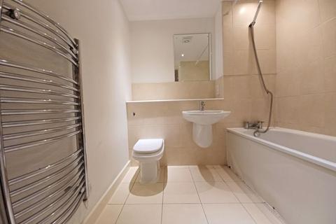 2 bedroom apartment to rent, The Hicking Building, Queens Road, Nottingham