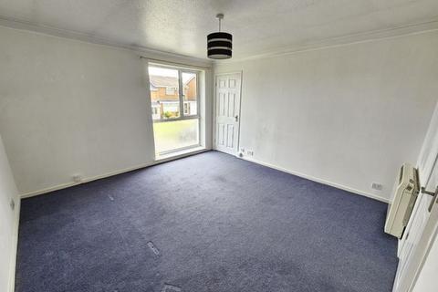 2 bedroom flat to rent, Newlyn Drive, Cramlington