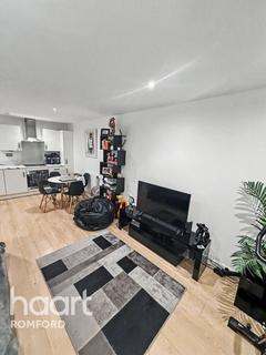 1 bedroom apartment to rent, Wideford Drive, Romford