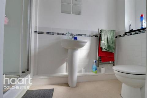 2 bedroom flat to rent - North Colchester, CO4