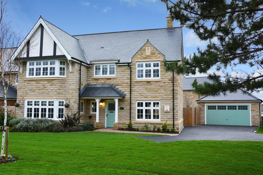 Mackintosh Road, Horsforth 4 bed detached house £600,000