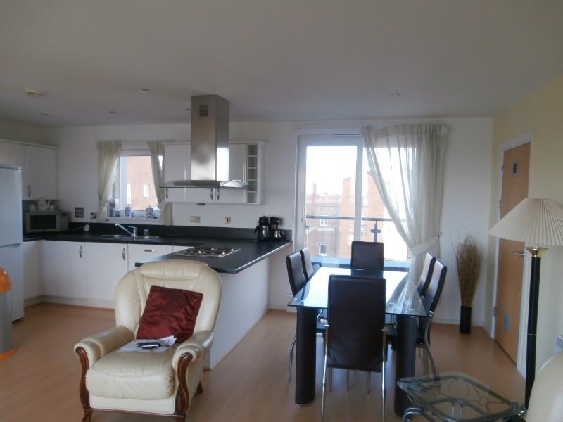 17 Cwrt Naiad Millennium Quay Llanelli Carmarthenshire 3 bed house £