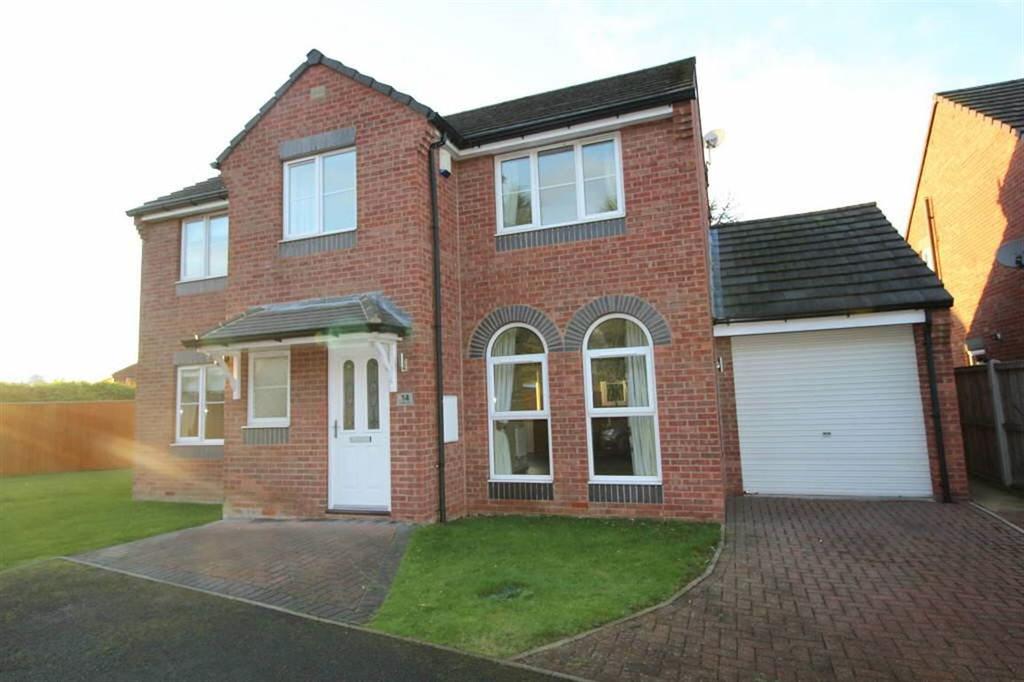 Snydale Court, Normanton, West Yorkshire, WF6 4 bed detached house £232,500
