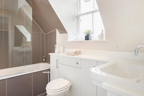 Studio to rent, Mount Street, Mayfair, London