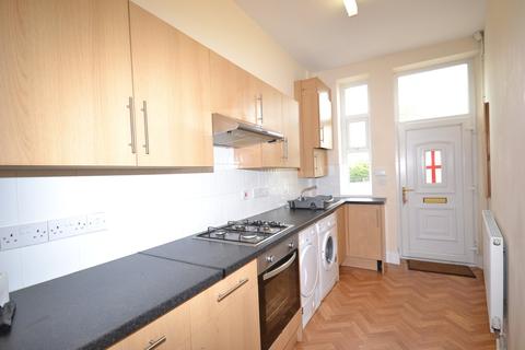 2 bedroom end of terrace house to rent - Lower Fitzwilliam Street, Huddersfield
