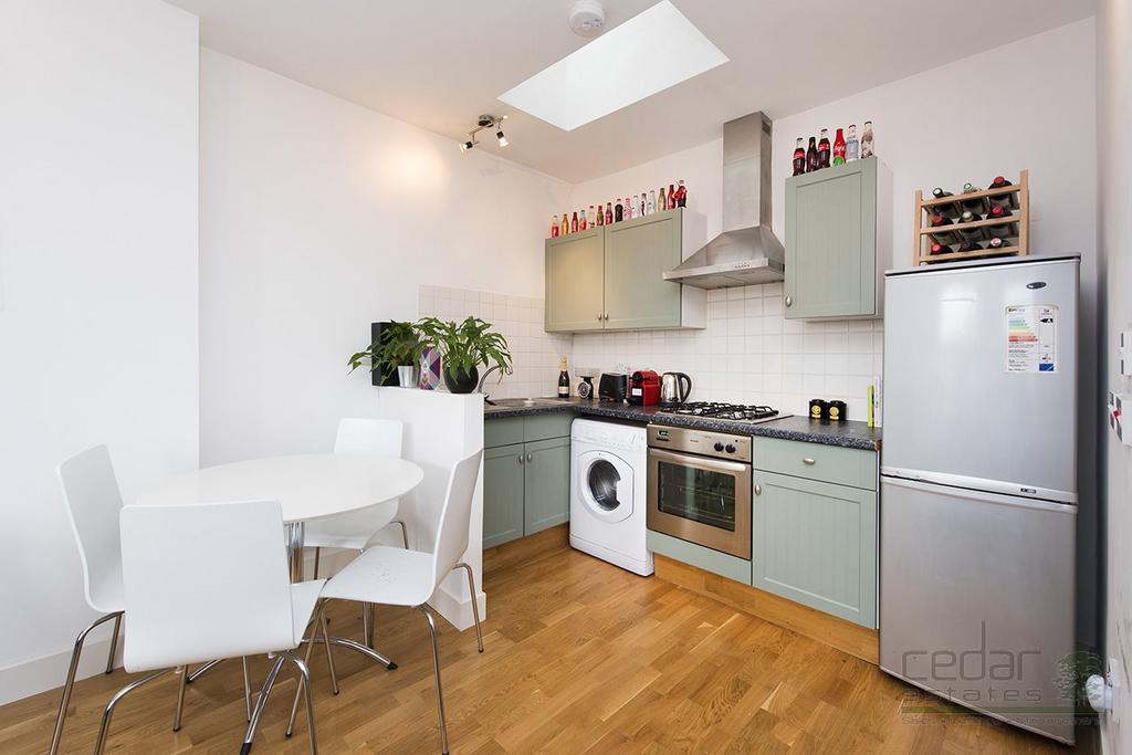 Apartment in London - View 2