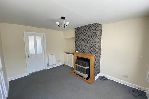 2 bedroom semi-detached house to rent, Chestnut Avenue, West Cross, Swansea, SA3