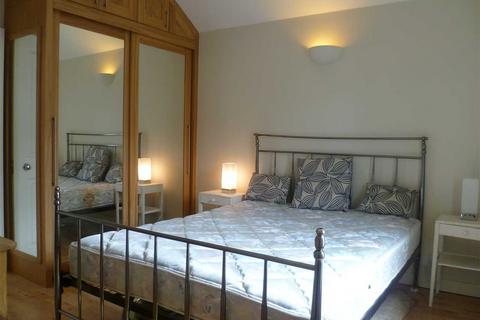 1 bedroom apartment to rent, Belleville Road, London, London