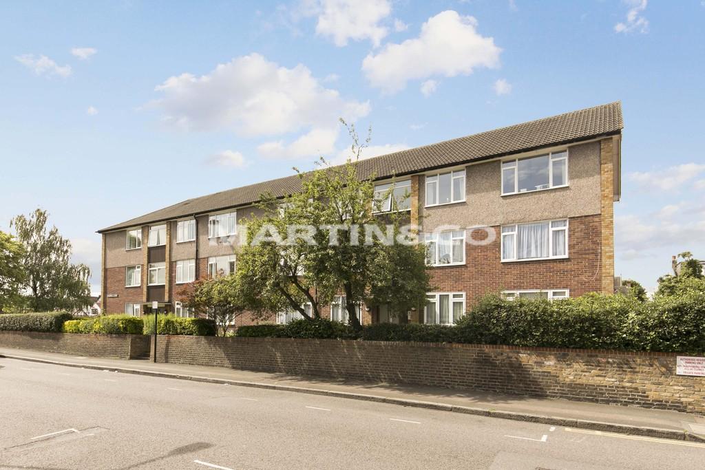 Hardwick Court, Cambridge Park 2 bed apartment £1,350 pcm (£312 pw)