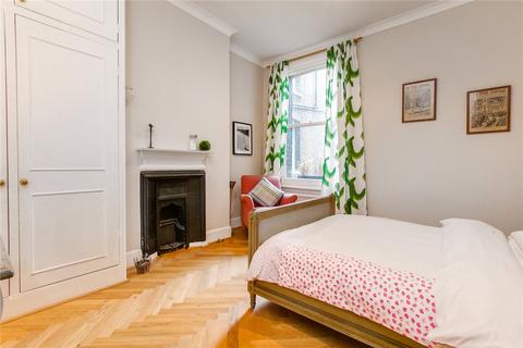 2 bedroom flat to rent, Bishops Mansions, Bishops Park Road, Fulham, London