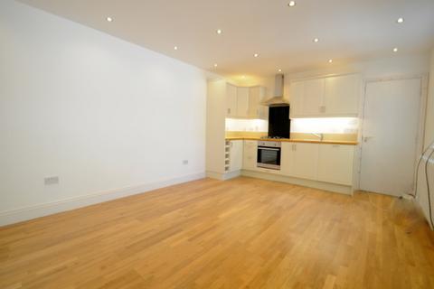 Studio for sale, Bellenden Road, London, SE15 4DH