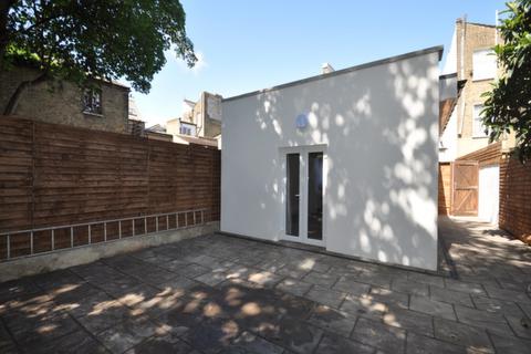 Studio for sale, Bellenden Road, London, SE15 4DH