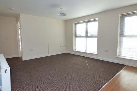 2 bedroom ground floor flat to rent, Station Road, Bamber Bridge PR5