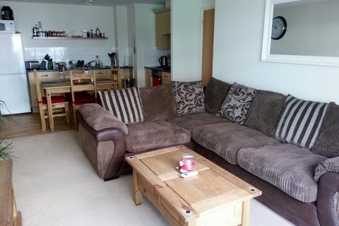 2 bedroom apartment to rent, Station Approach, Epsom KT19