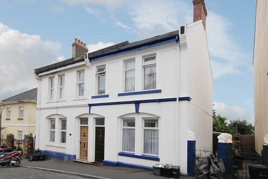 Rowley Road, St Marychurch, Torquay, Devon. TQ1 4PX 3 bed semidetached