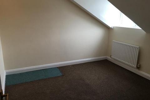 1 bedroom flat to rent, Ebberly Lawn, Barnstaple, Devon, EX32 7DH