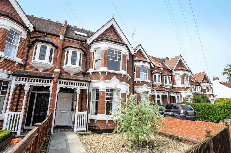 Braxted Park, Streatham Common SW16 1 bed apartment £320,000