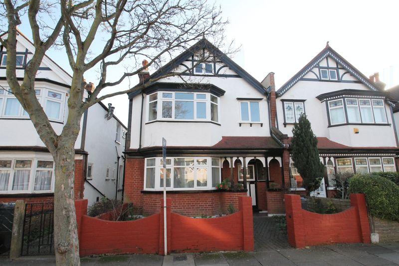 Heathdene Road, Streatham Common SW16 4 bed semidetached house £775,000