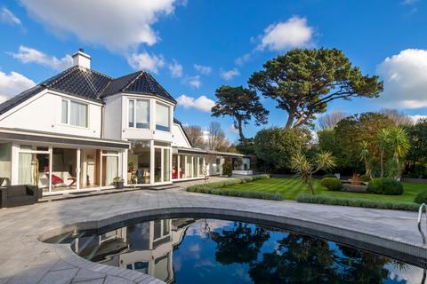 5 bedroom detached house for sale, Fort Road, St Peter Port, Guernsey