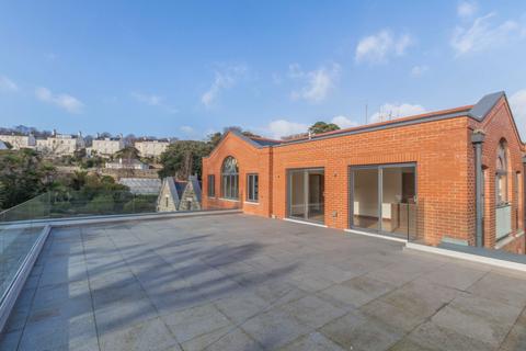 undefined, St Julians Avenue, St. Peter Port